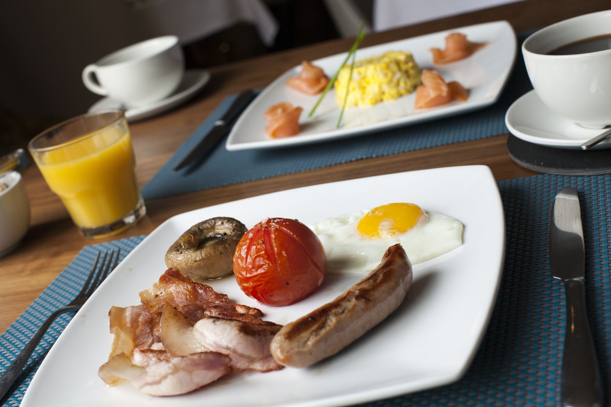 Asperion Hillside Hotel กิลด์ฟอร์ด ภายนอก รูปภาพ